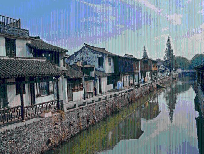 可爱吊带裙